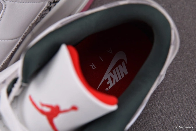 Retro 3 HM6993-100 Wings Jordan 1117